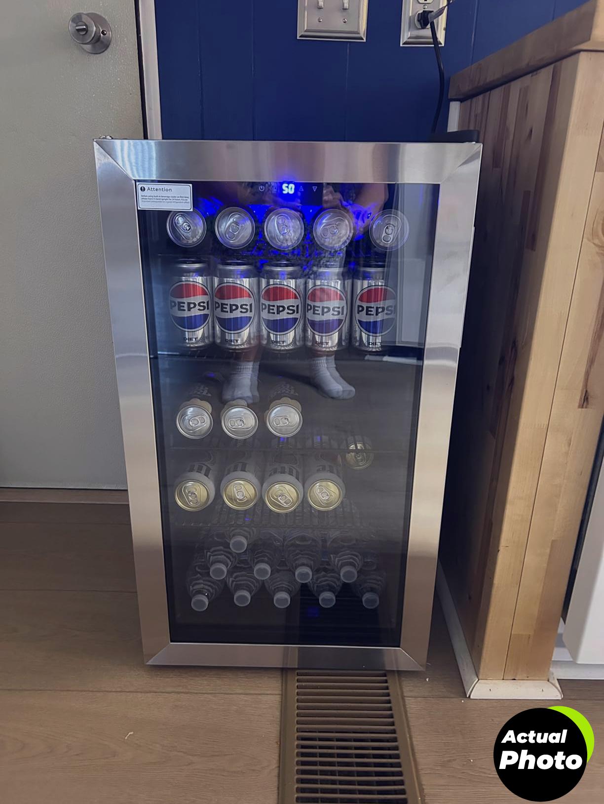 beverage-cooler-mini-126-cans-black-glass-door-foto-1