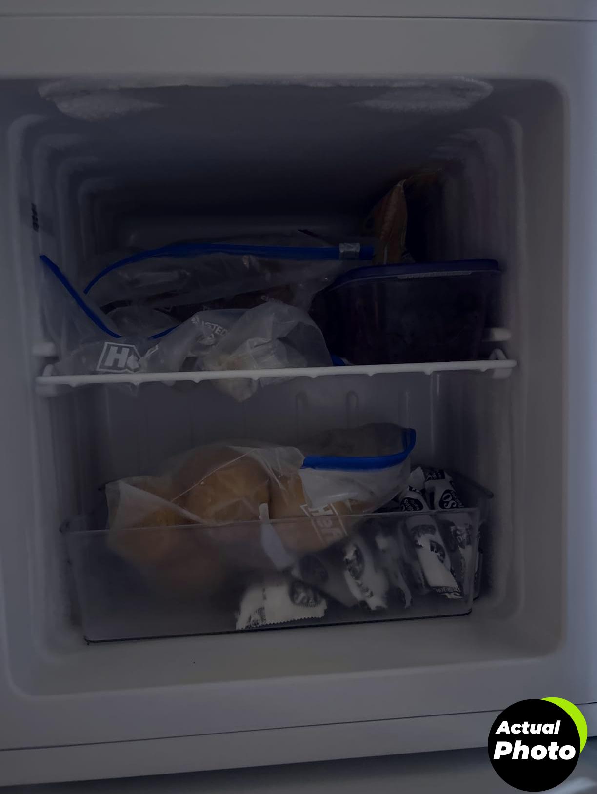 mini-freezer-silver-3-2cu-ft-foto-1
